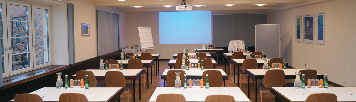 Seminare und Vorträge, Kurhaus, salzraum Eventlocations Hall in Tirol